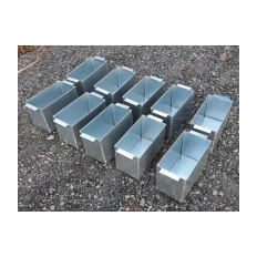 Boxes made of galvanized steel with handles