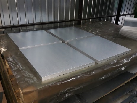 Aluzinc covers for beehives
