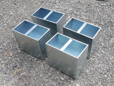 Metal boxes made of galvanized sheet