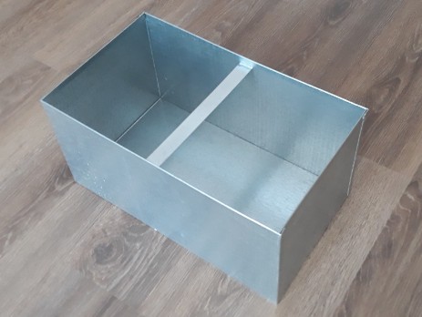 Box made of galvanized sheet
