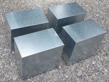 Metal boxes made with covers of galvanized steel