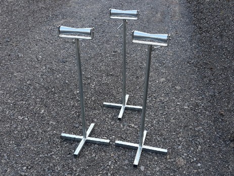 Roller stands with adjustable height