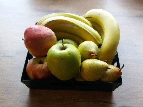 Tray with fruits